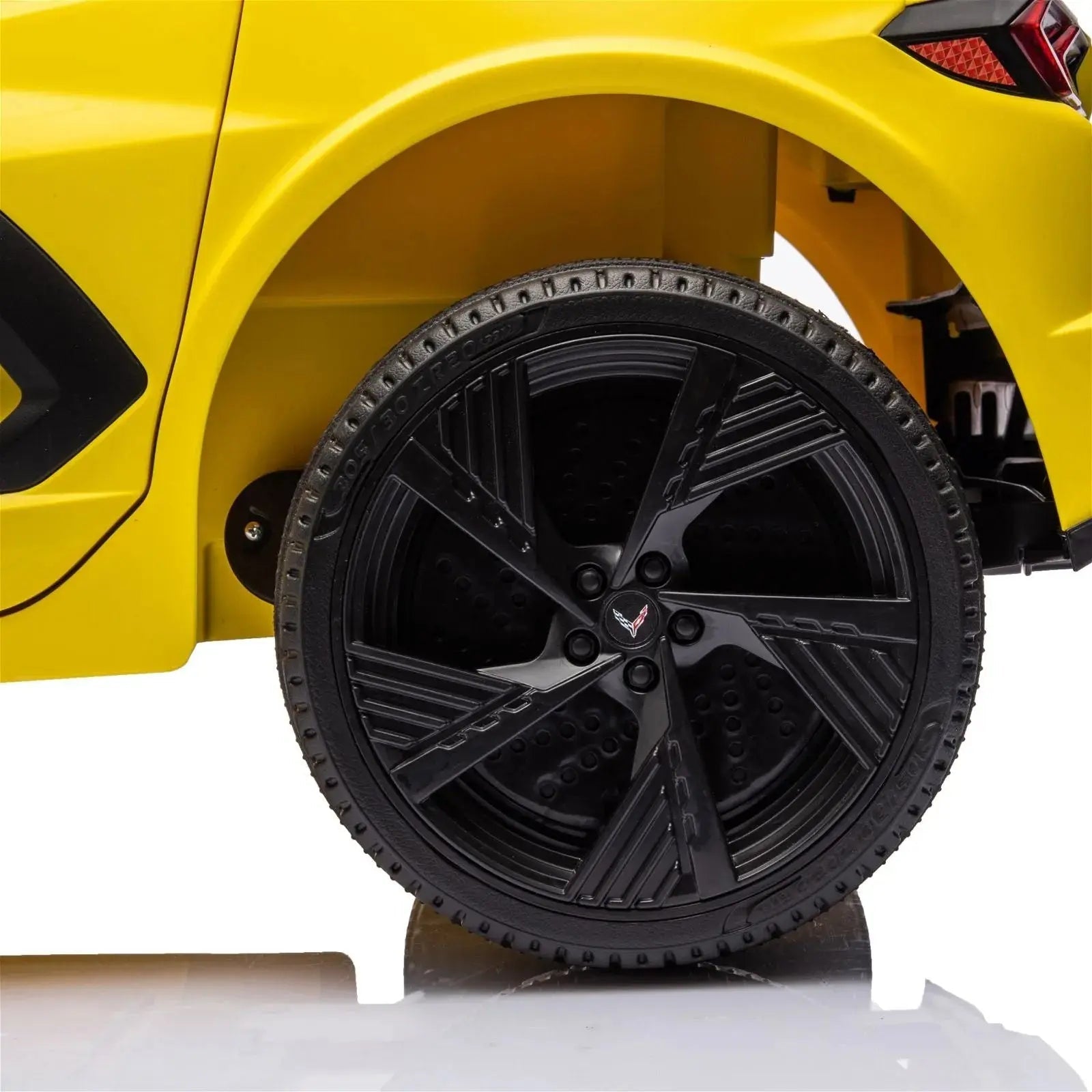 2026 Chevrolet Corvette C8 Stingray 12V Kids Ride On Car with Remote Control