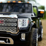 2026 24V GMC Sierra Denali 2 Seater Kids Ride On Car with Remote Control