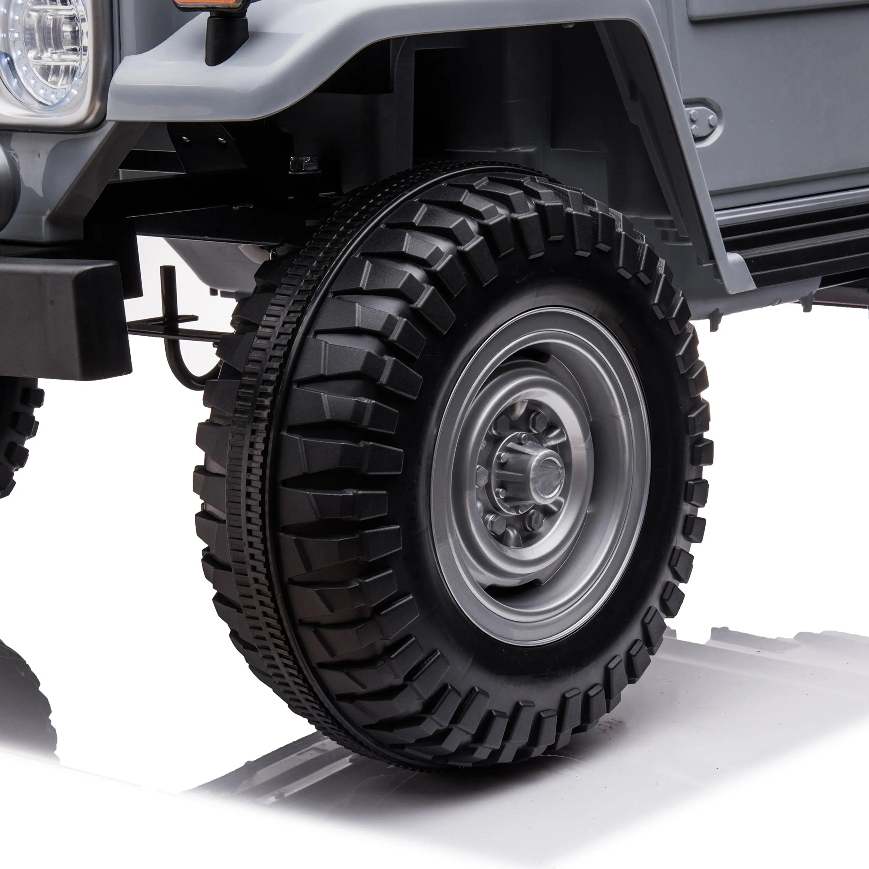 24V Toyota Land Cruiser FJ40 Kids Ride-On Truck