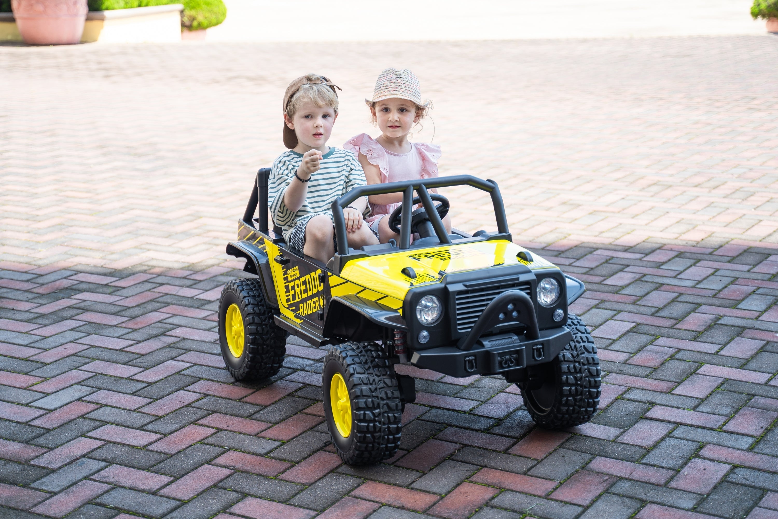 24V Jeep Style RAIDER 2 Seater Kids Ride On Car with Remote Control and Back Wheel