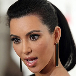 CARDS AGAINST KARDASHIANS